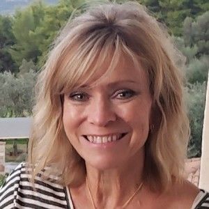 Meet your Posher, Lori